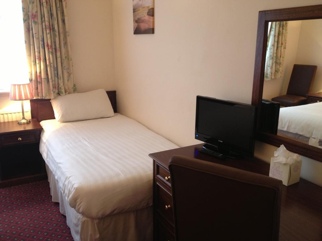 The Lomond Hills Hotel Freuchie Room photo